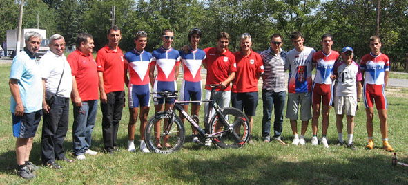 srspke reprezentacije sa clanovima strucnog staba